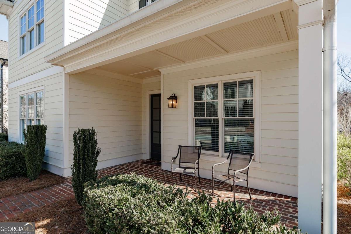 2990 Greenleffe Drive Statham - 3