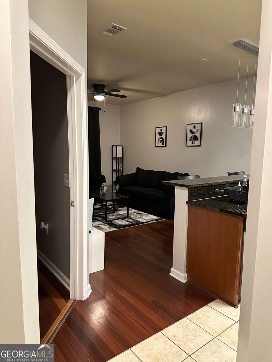 870 Mayson Turner Road Atlanta - 5