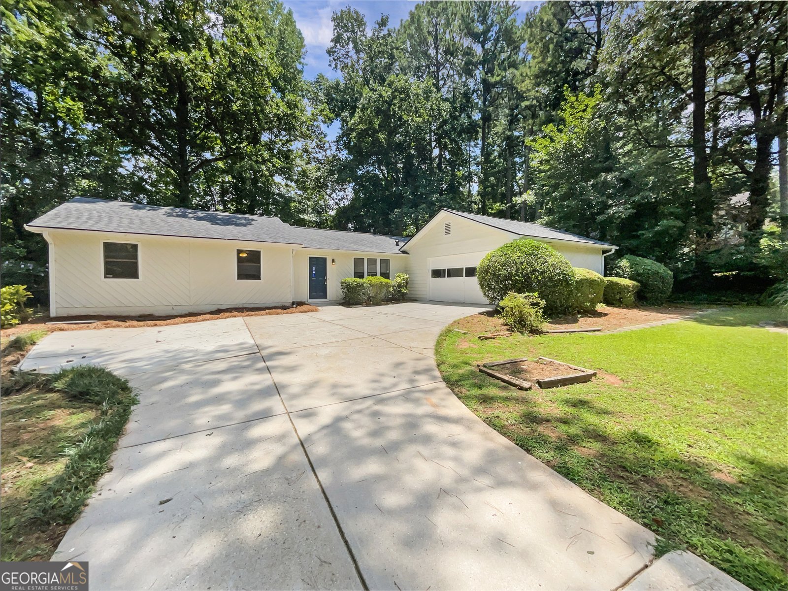 4095 Maxanne Drive Kennesaw - 1