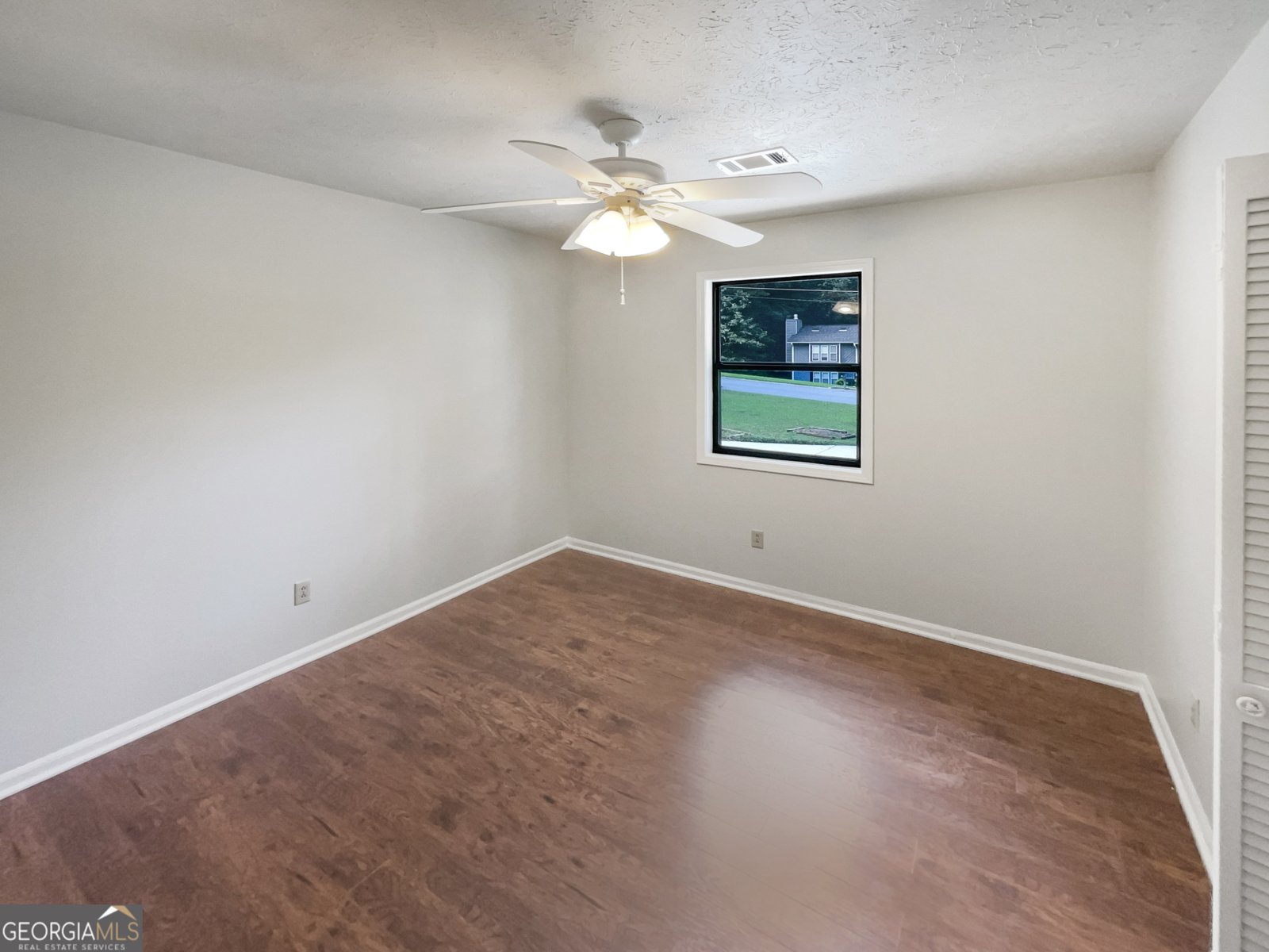 4095 Maxanne Drive Kennesaw - 5