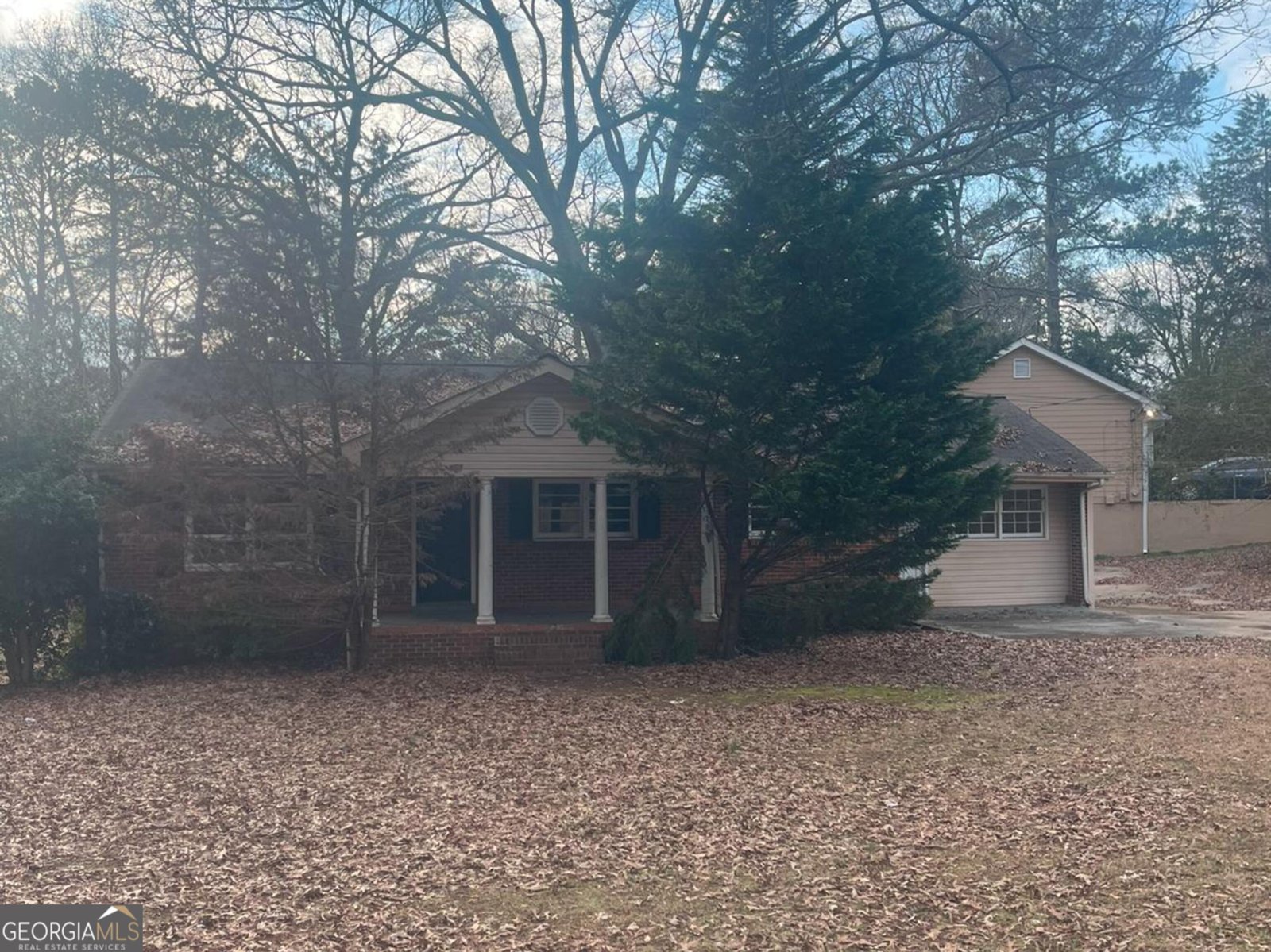7205 Lakeview Drive Covington - 1