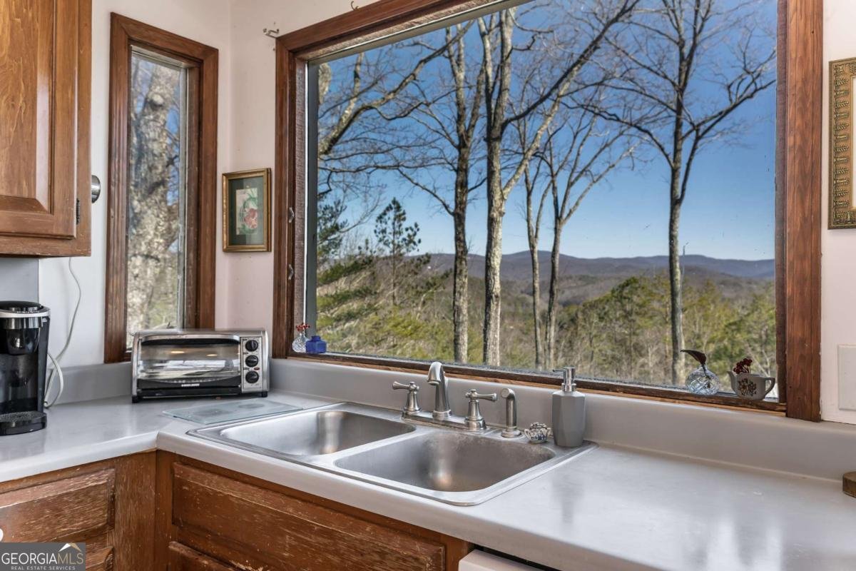 934 Greystone Road Talking Rock - 16