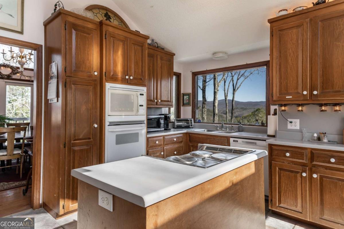 934 Greystone Road Talking Rock - 17