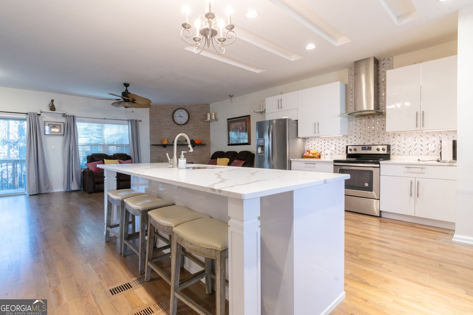 1605 signal flag Way Lawrenceville - 19