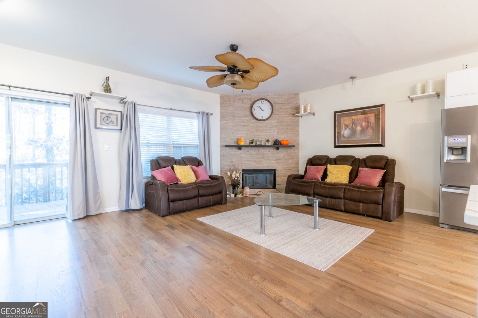 1605 signal flag Way Lawrenceville - 24