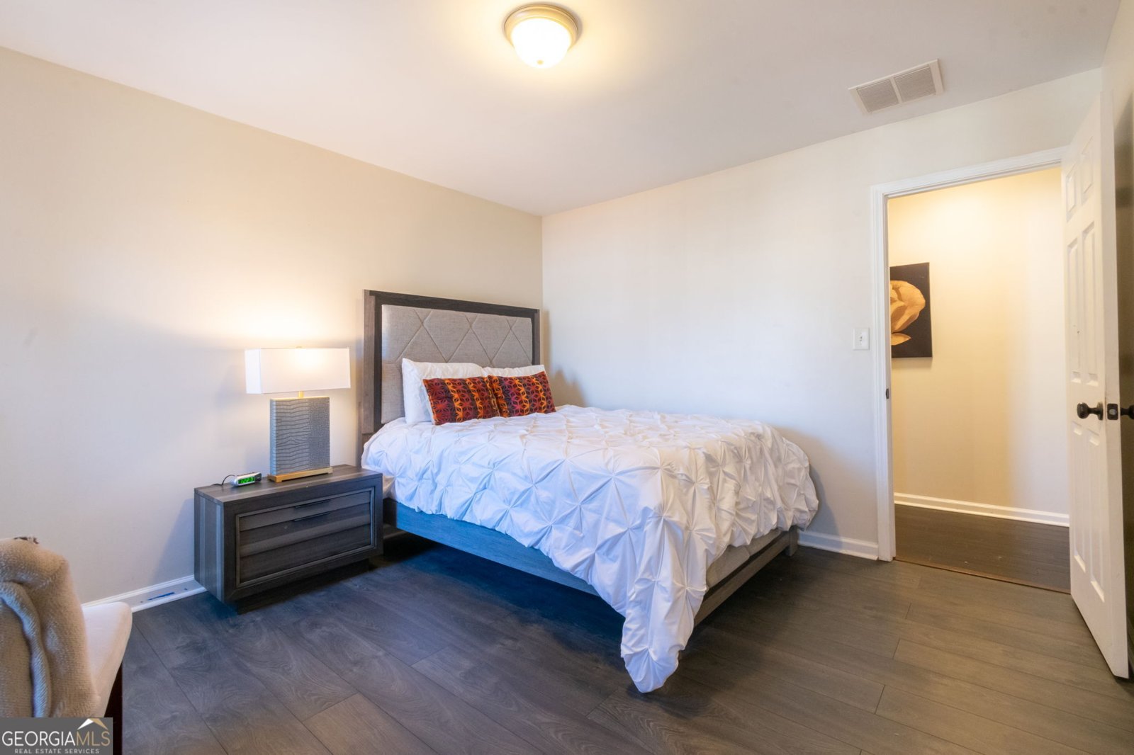 1605 signal flag Way Lawrenceville - 29