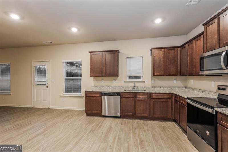148 OLIVER Drive Locust Grove - 2