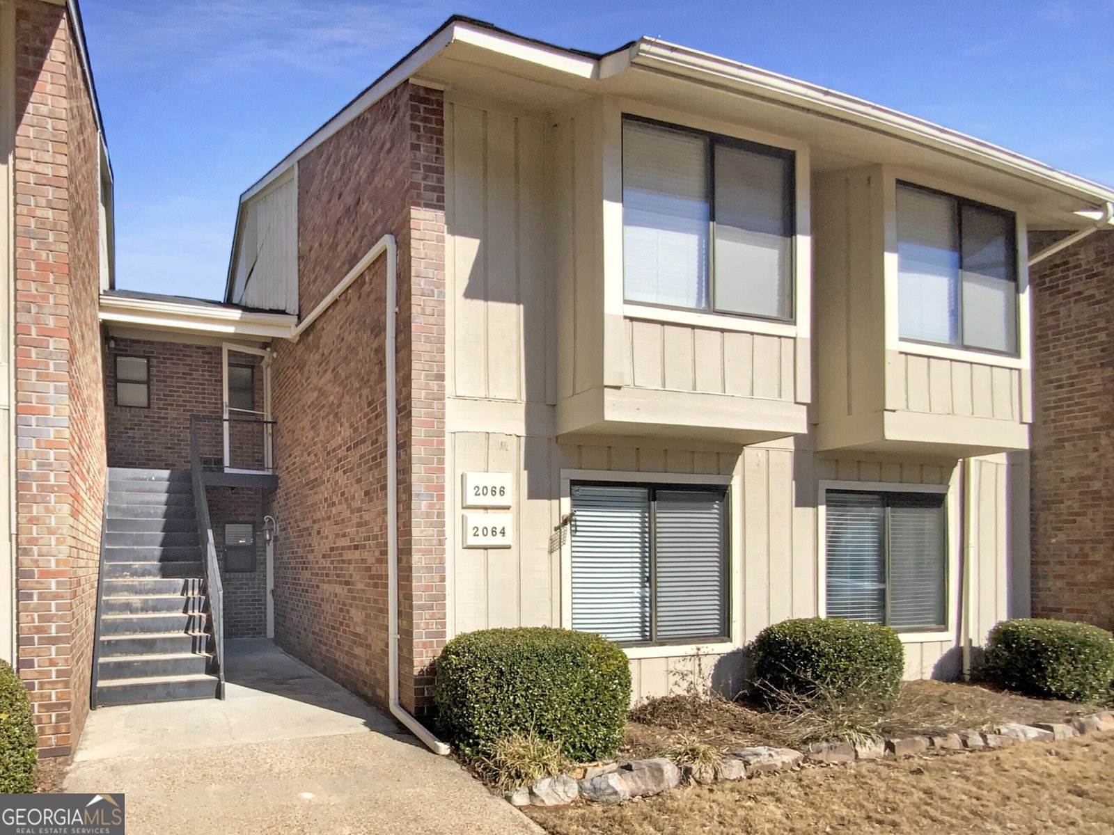 2064 Powers Ferry Trace Marietta - 1