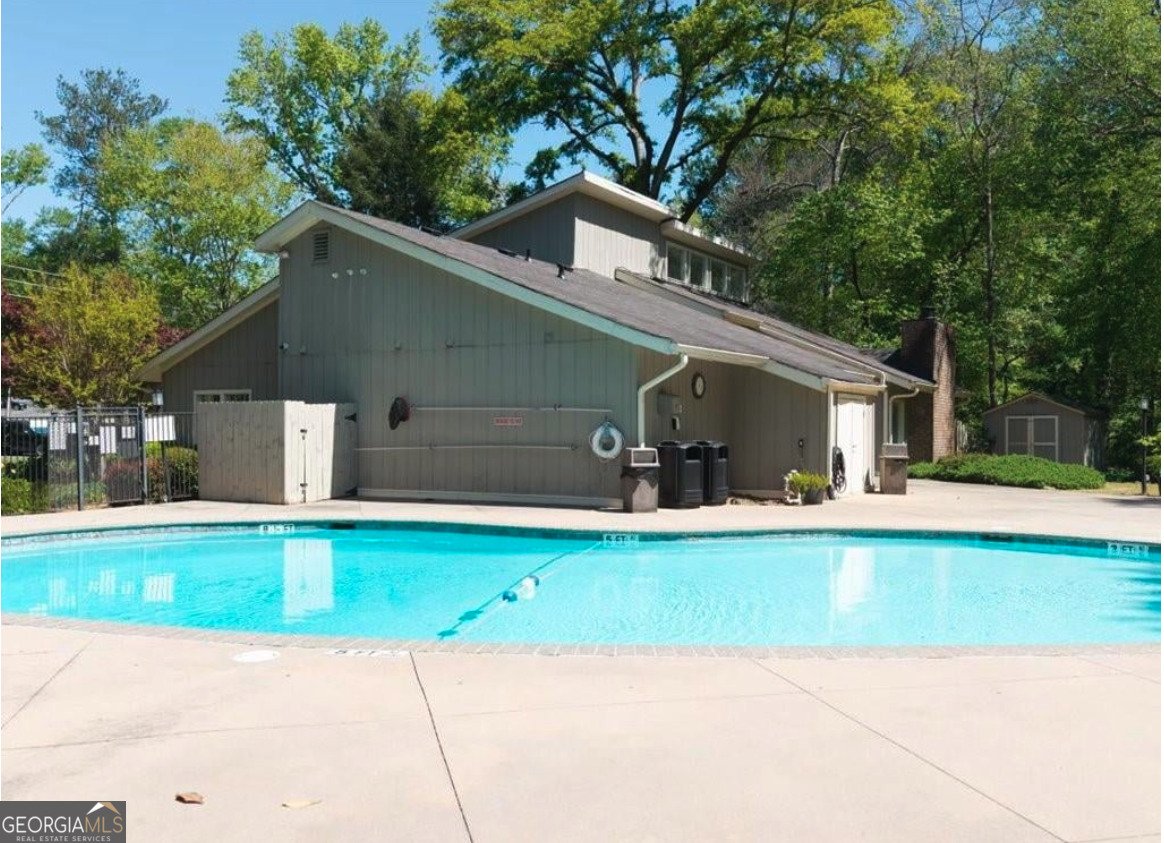 2064 Powers Ferry Trace Marietta - 14