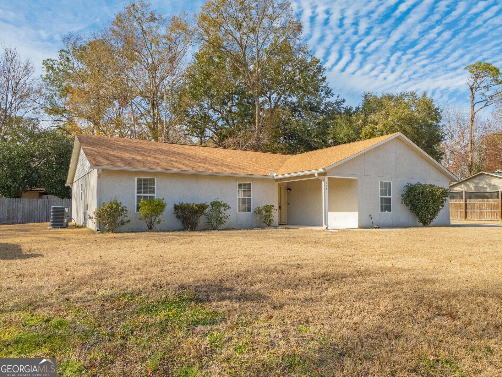 105 Royal Way Kingsland - 1