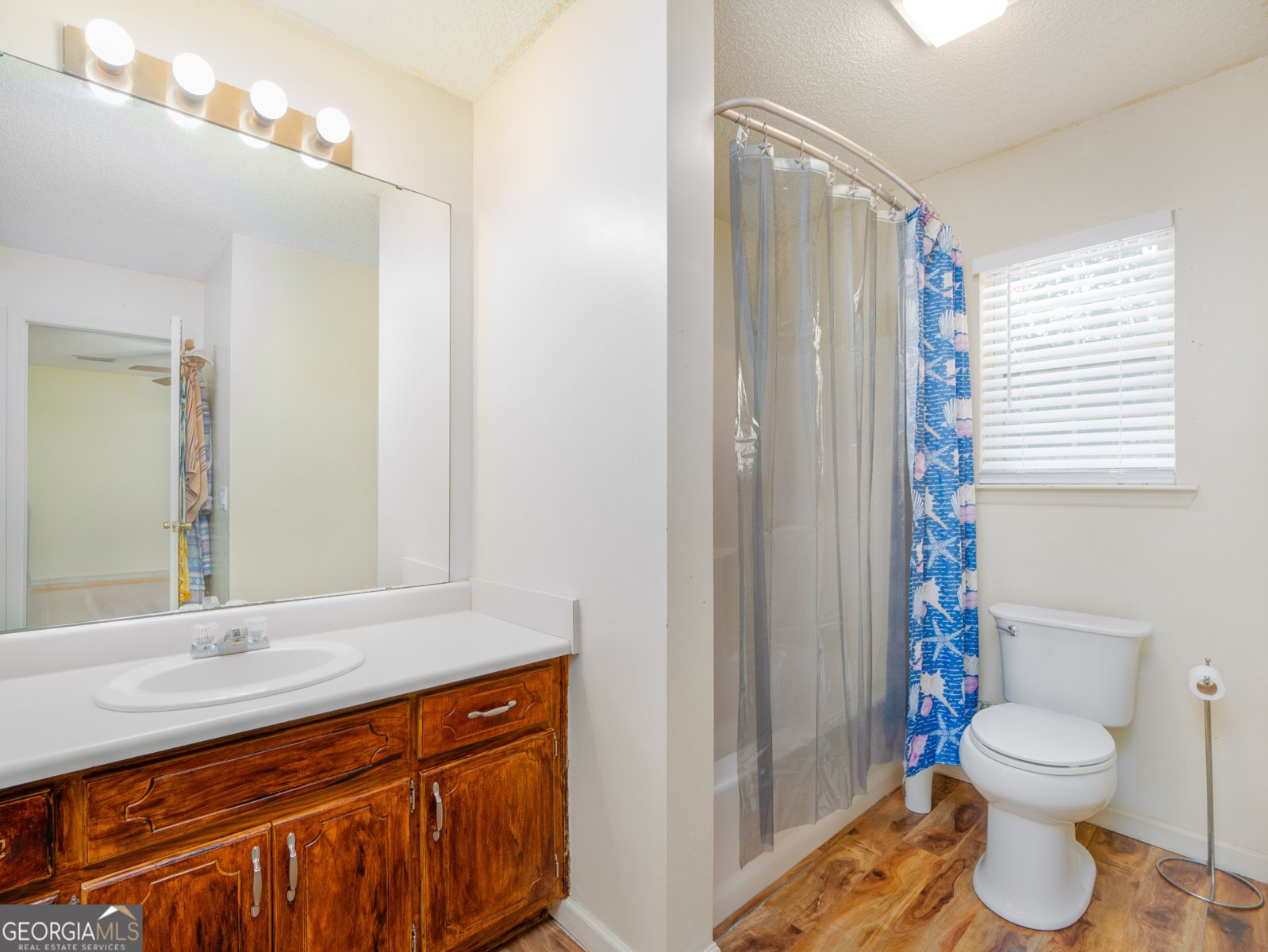 105 Royal Way Kingsland - 17