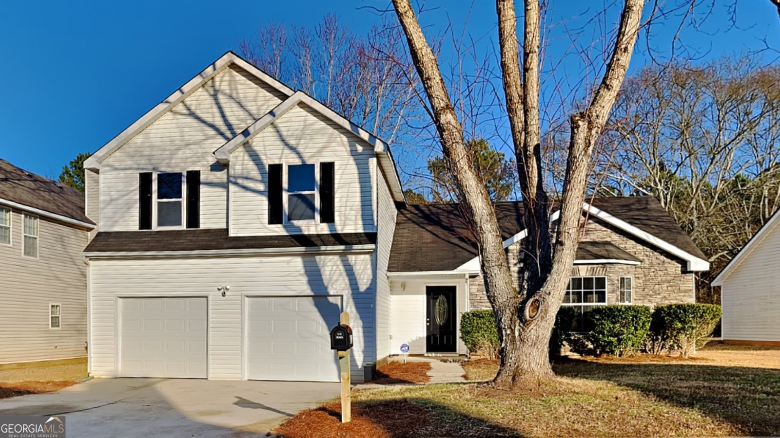 2822 Ward Lake Way Ellenwood - 1
