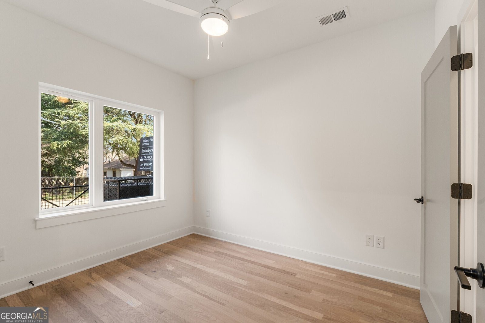 1237 Memorial Drive Atlanta - 28