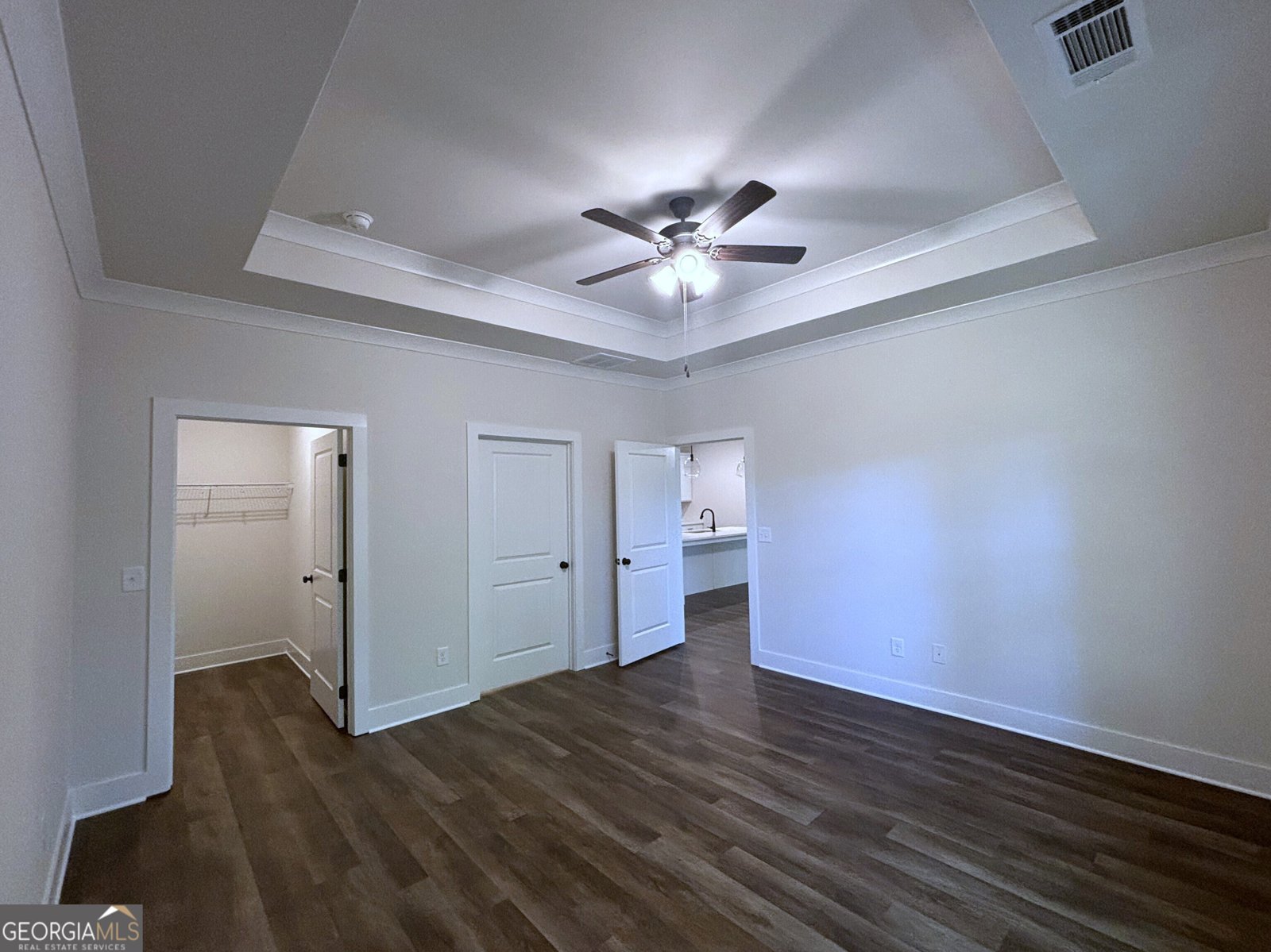 74 Village Court Cleveland - 16