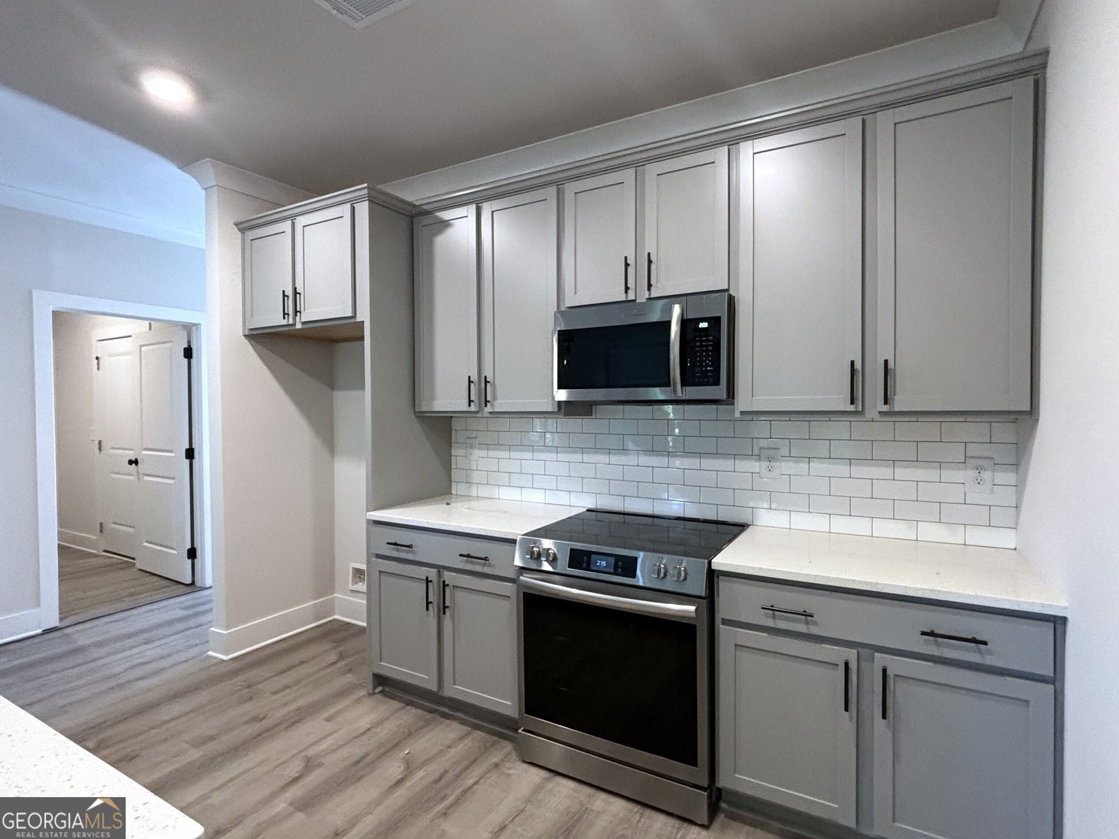 66 Village Court Cleveland - 9