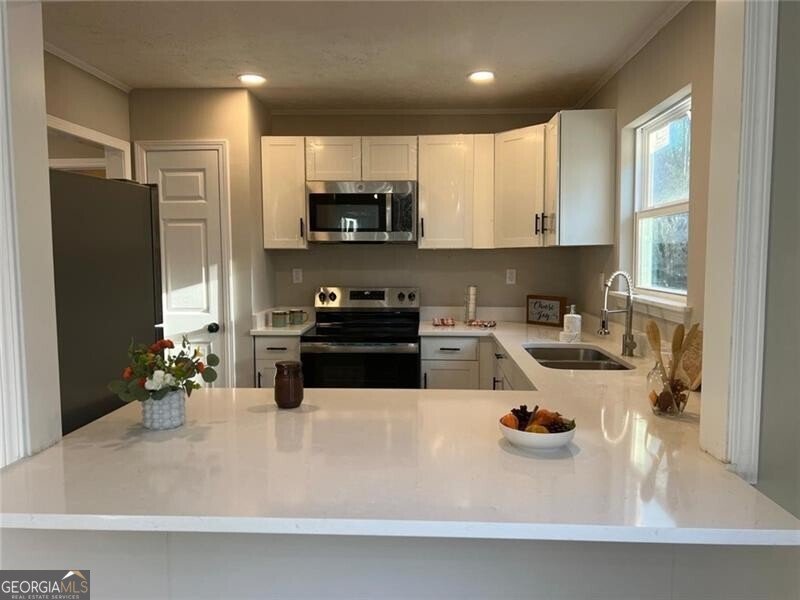 1055 Pinecrest Drive Forest Park - 2