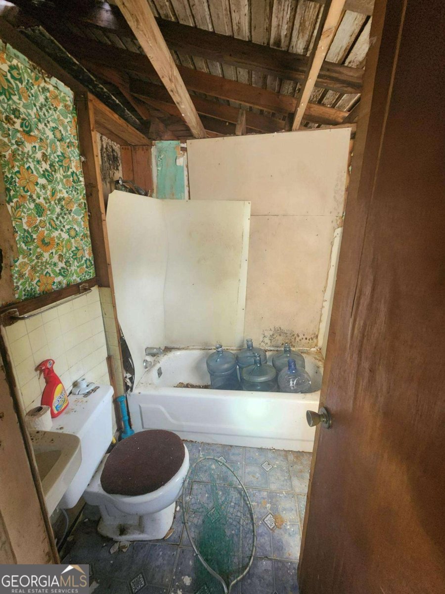 270 Hasty Road Rome - 9