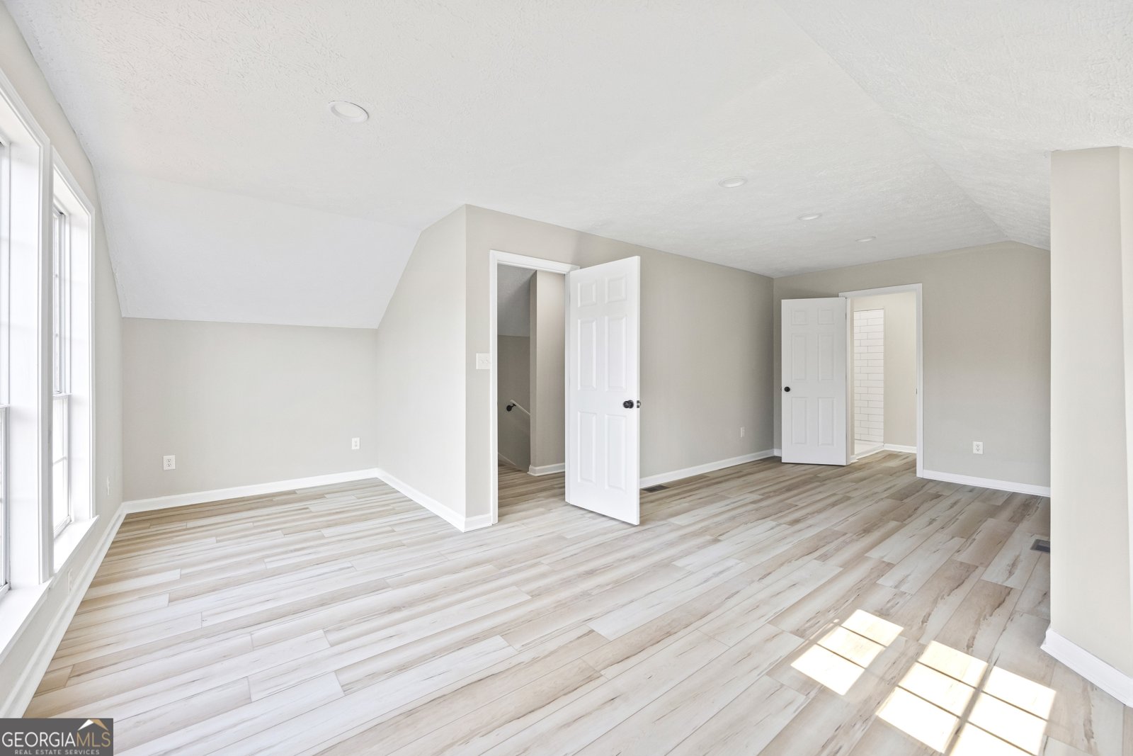 2894 Chase Road Cornelia - 38