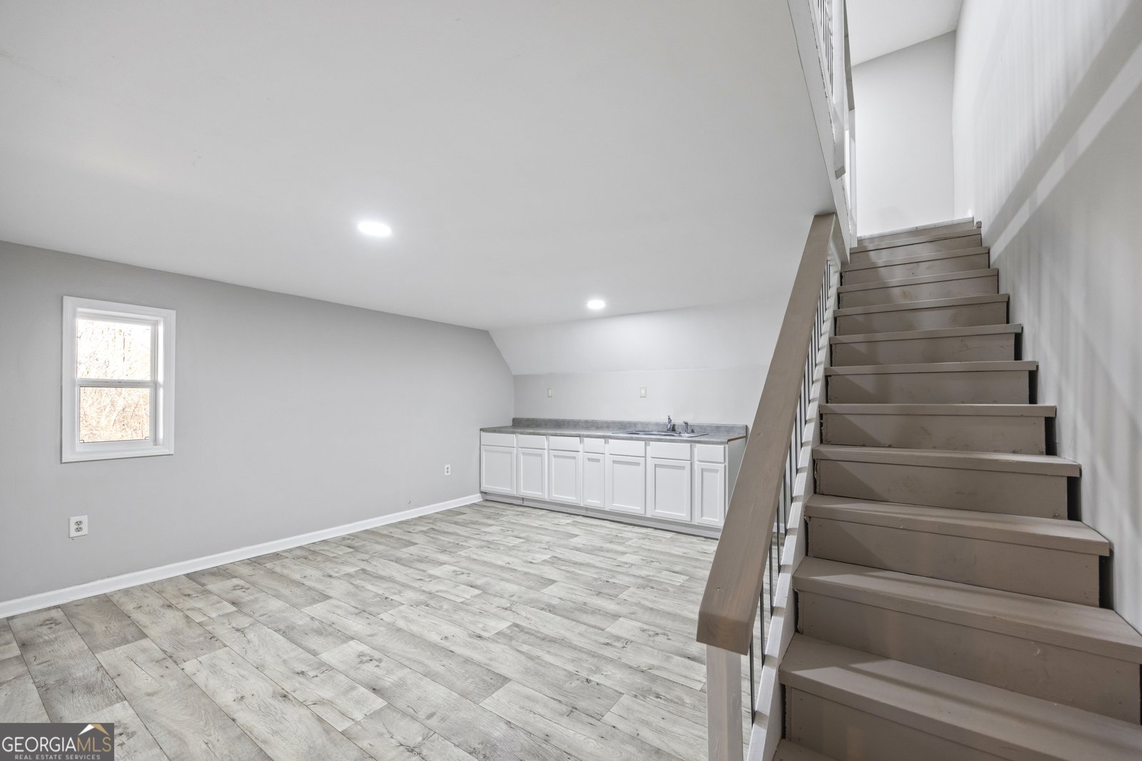 2894 Chase Road Cornelia - 98