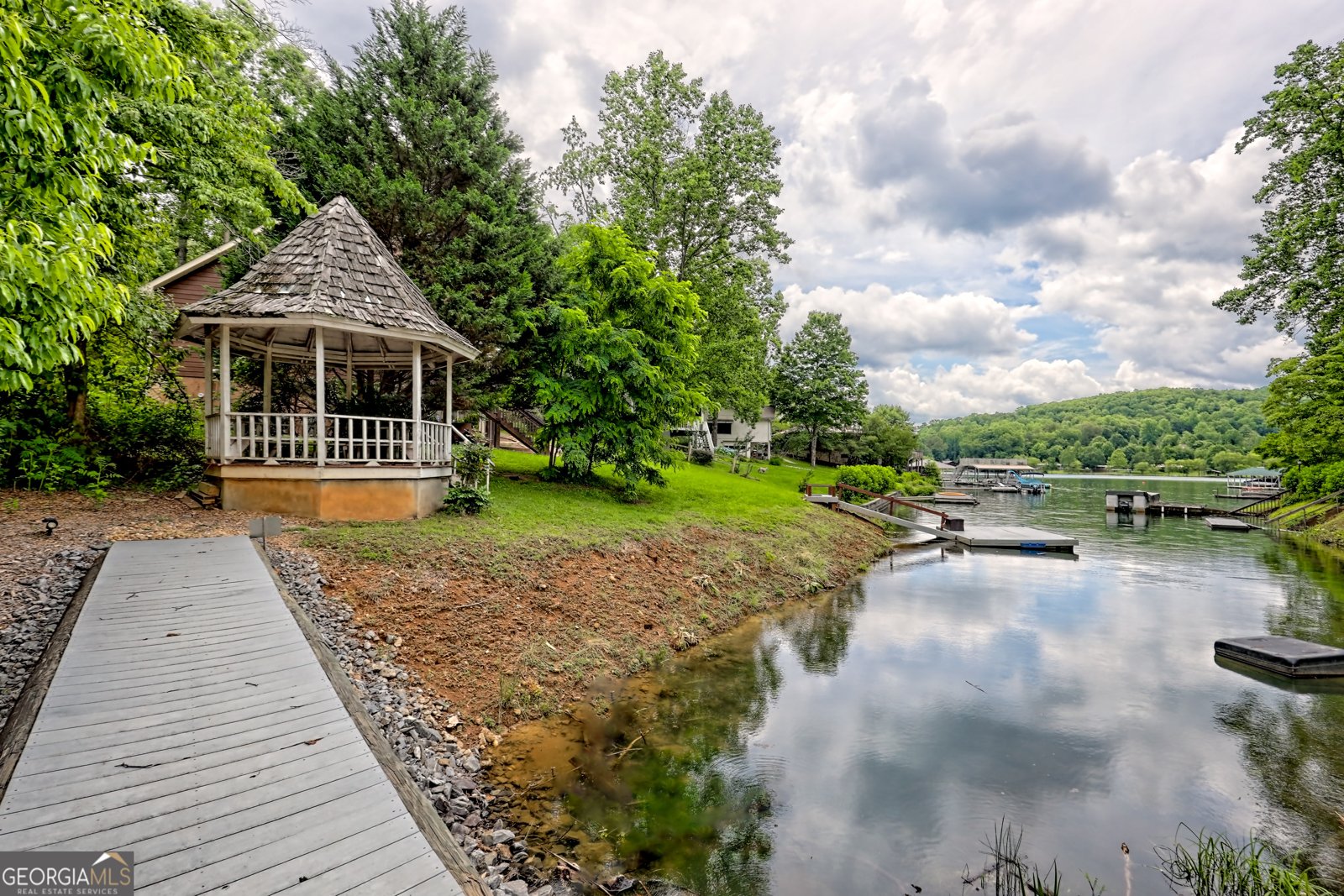 520 Long View Drive Hiawassee - 73