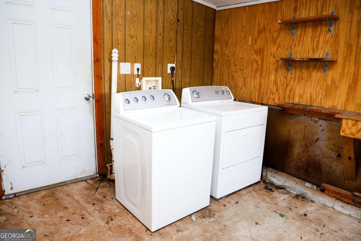 1398 Hancock Avenue Athens - 19