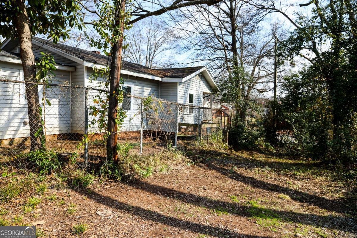 1398 Hancock Avenue Athens - 24