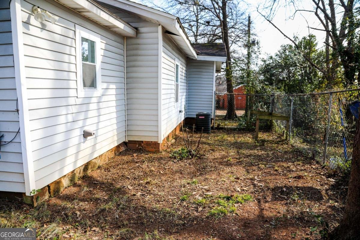 1398 Hancock Avenue Athens - 25