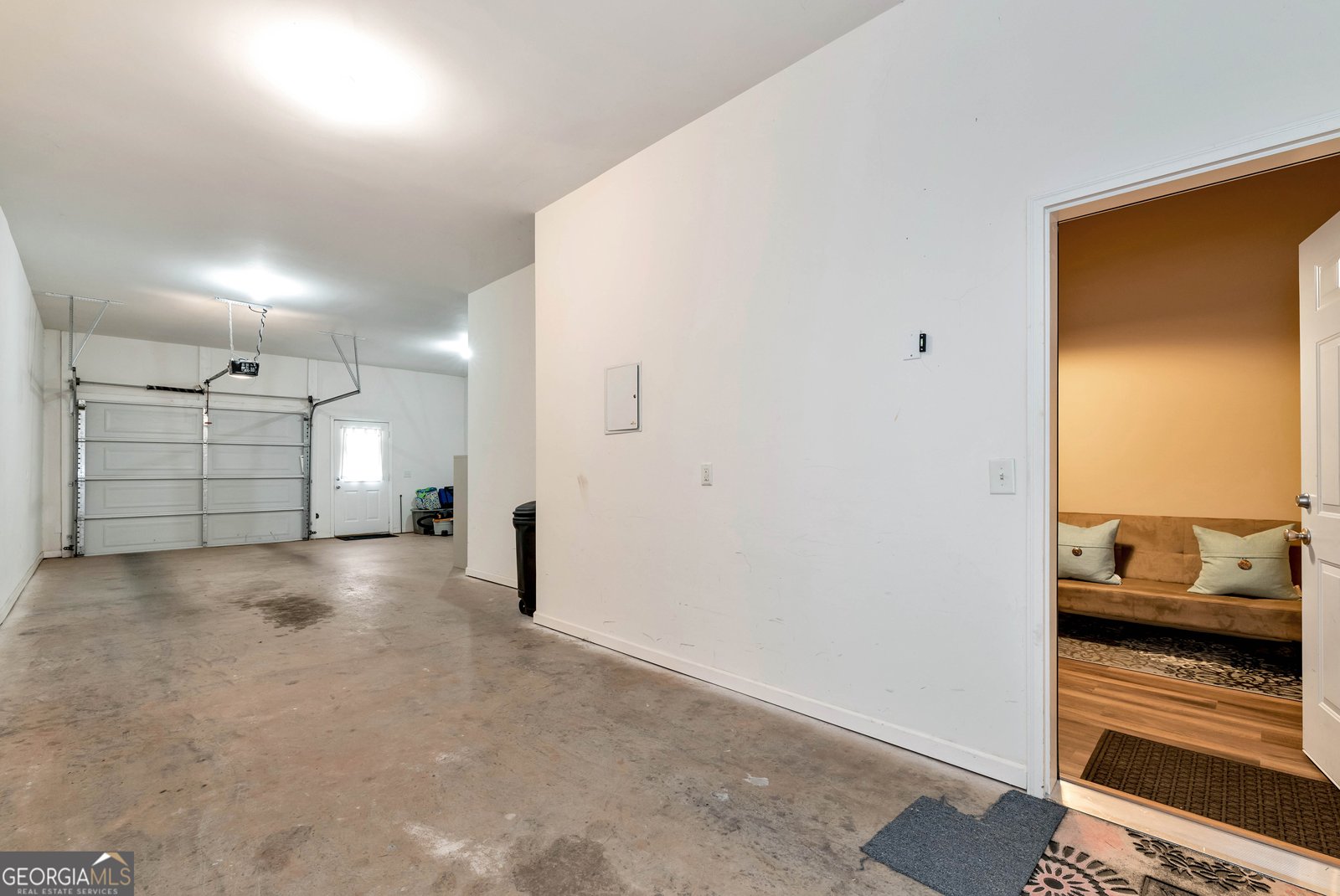 1457 Bluff Valley Circle Gainesville - 33