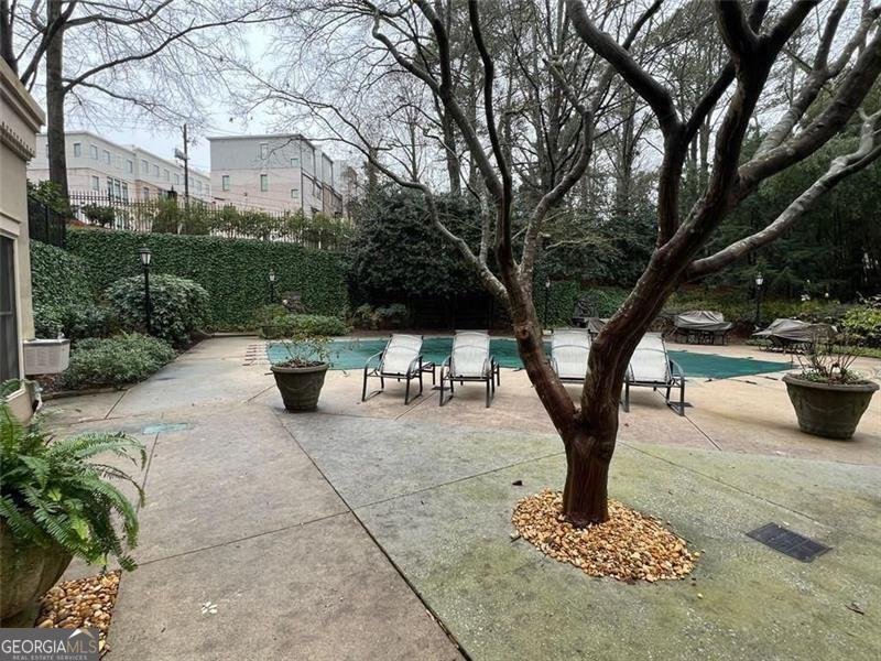 2865 Lenox Road Atlanta - 31