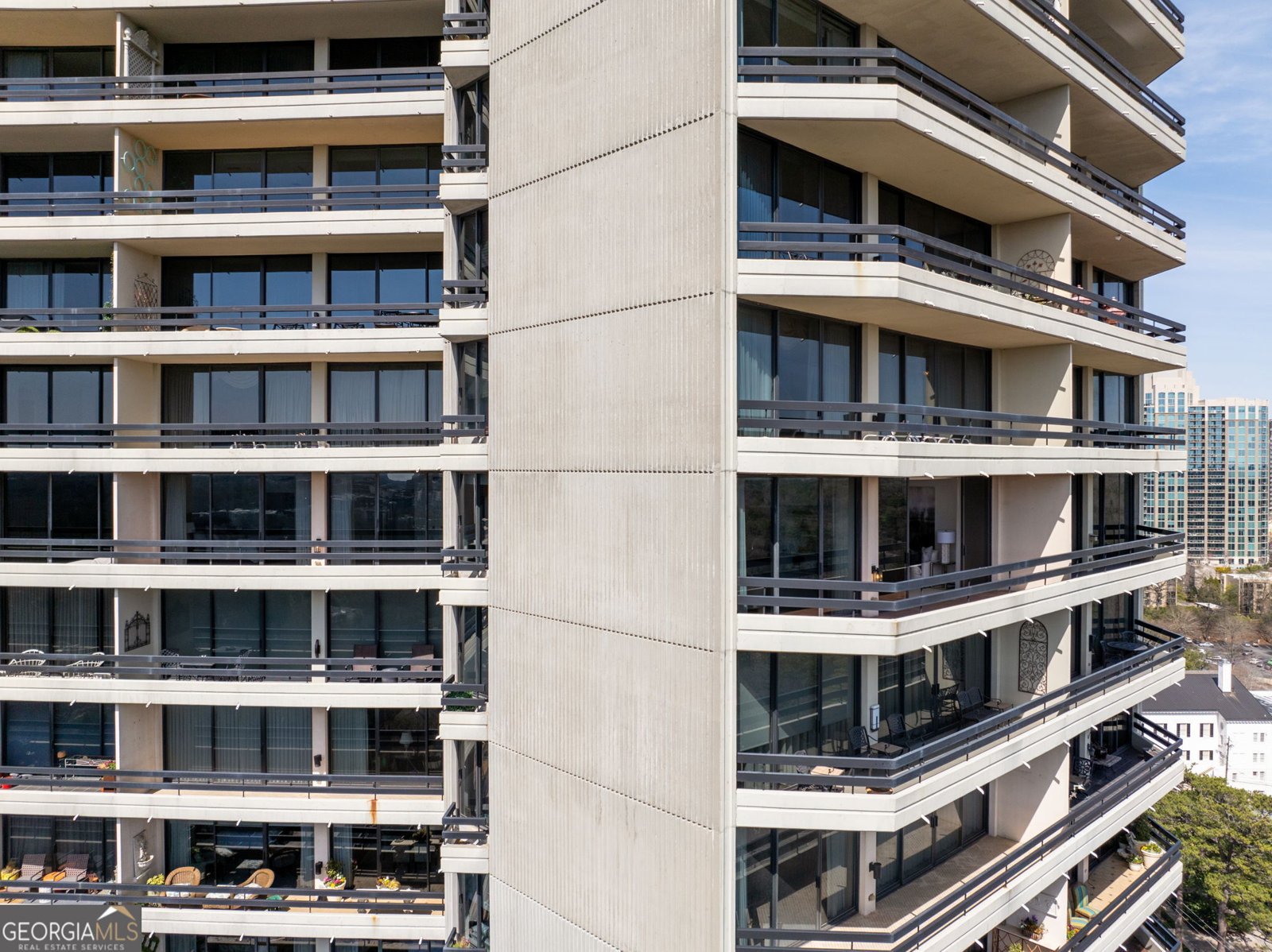2660 Peachtree Road Atlanta - 2