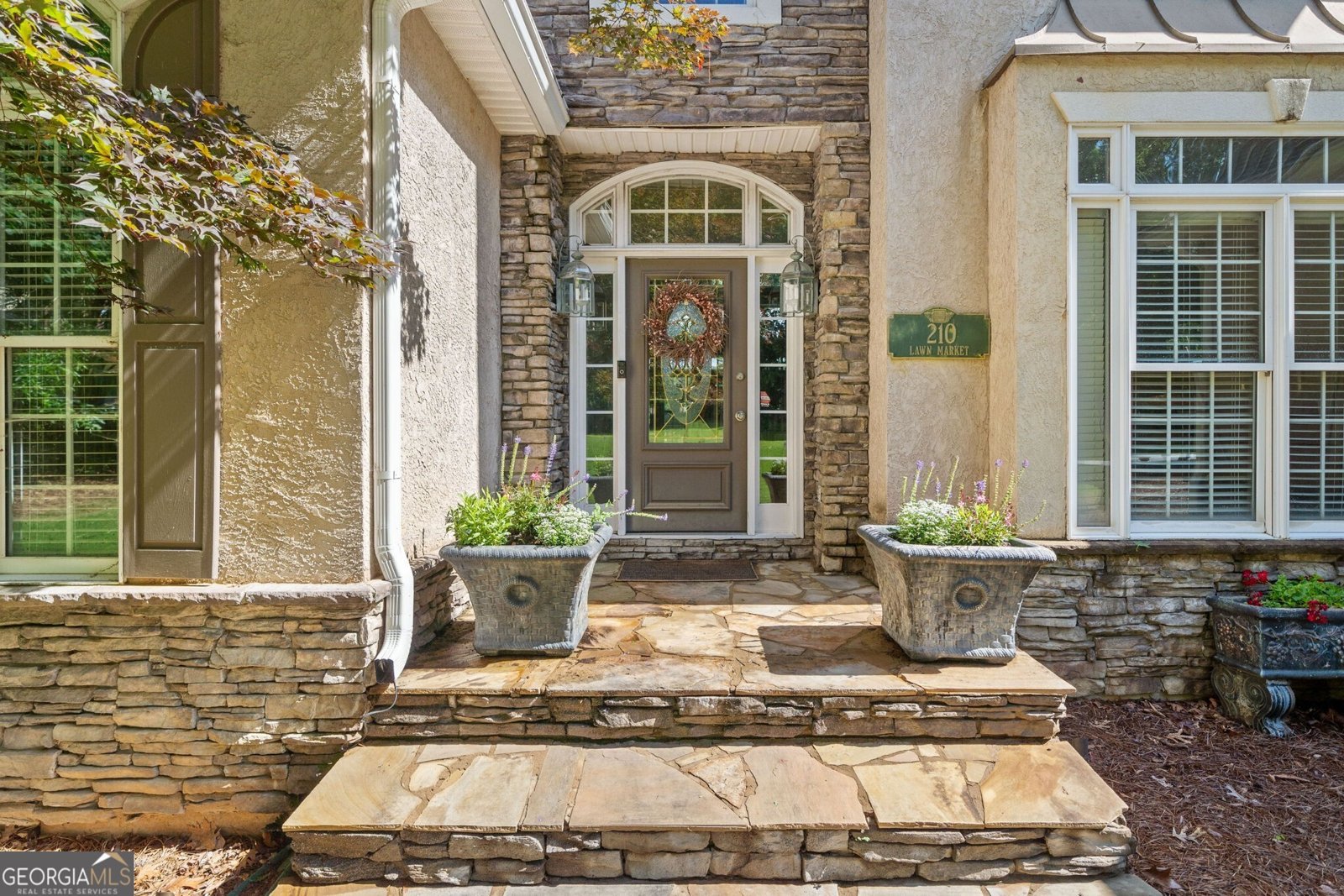 210 Lawn Market Sharpsburg - 2