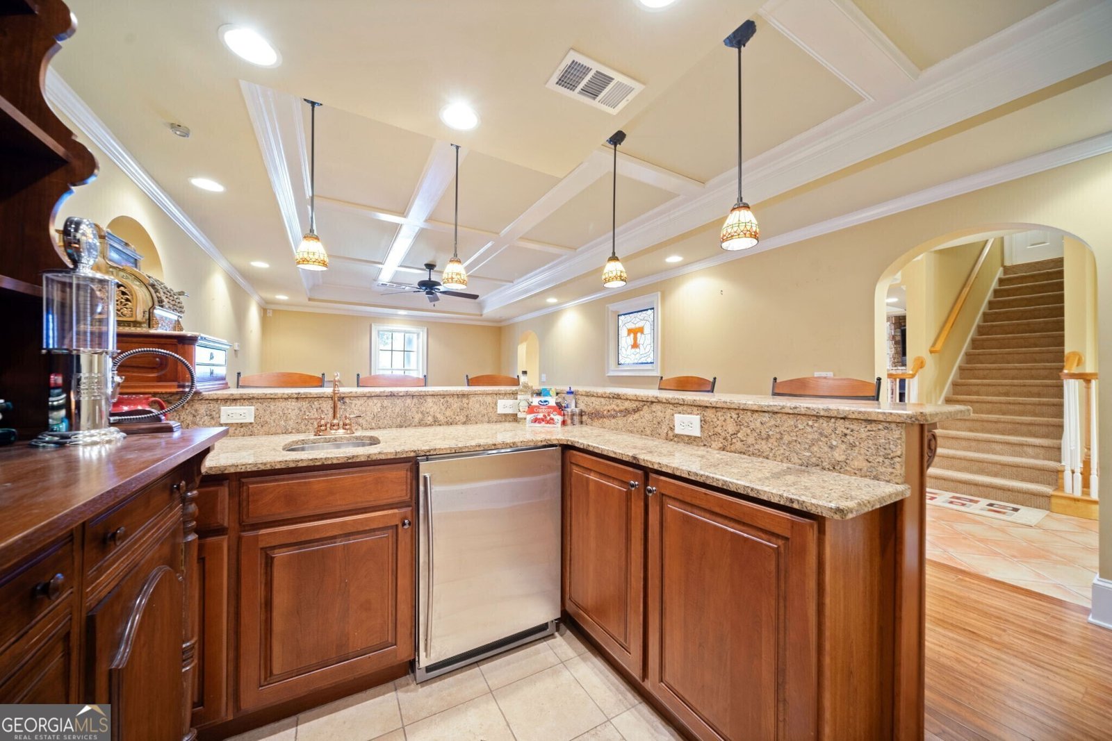 210 Lawn Market Sharpsburg - 43