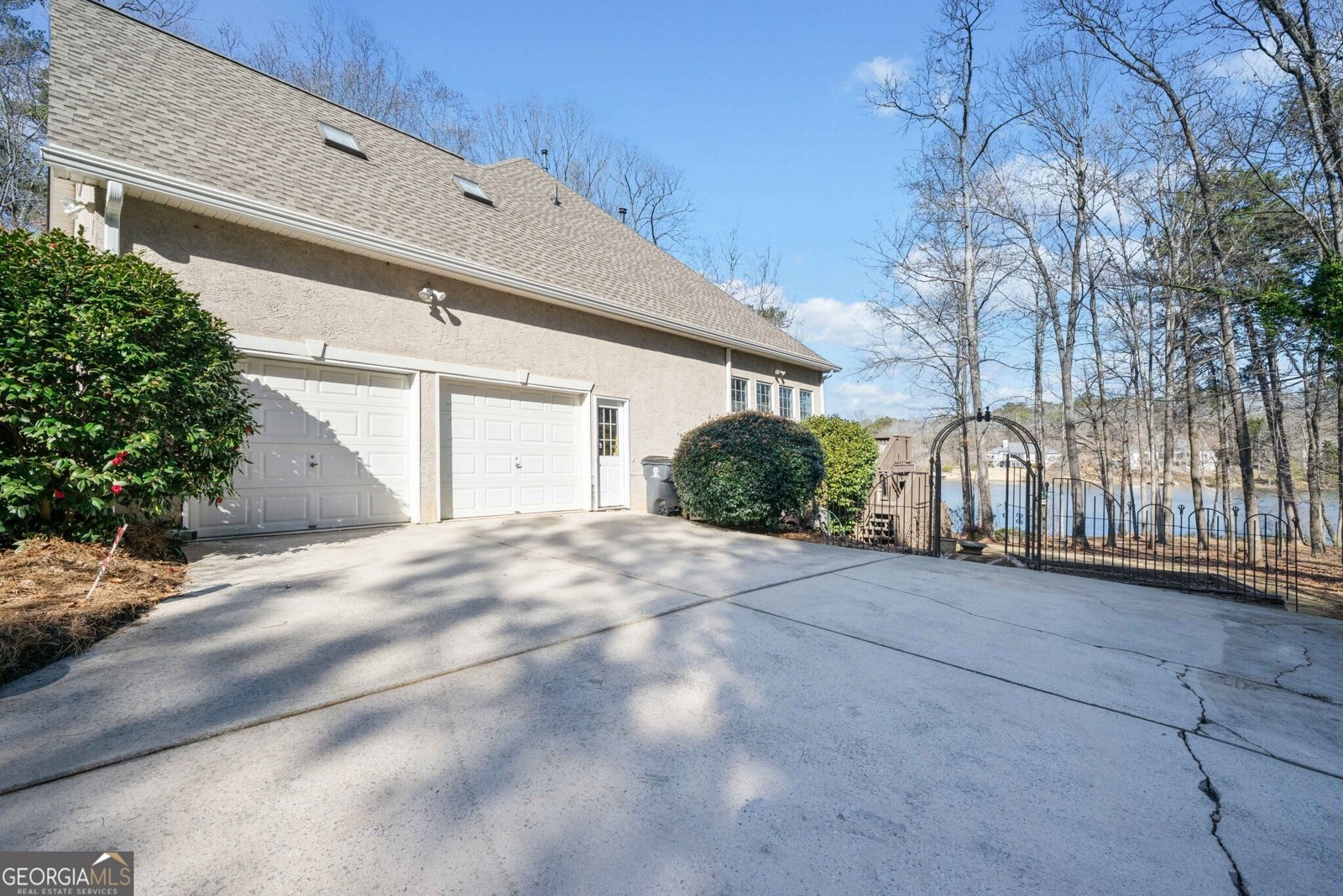 210 Lawn Market Sharpsburg - 5