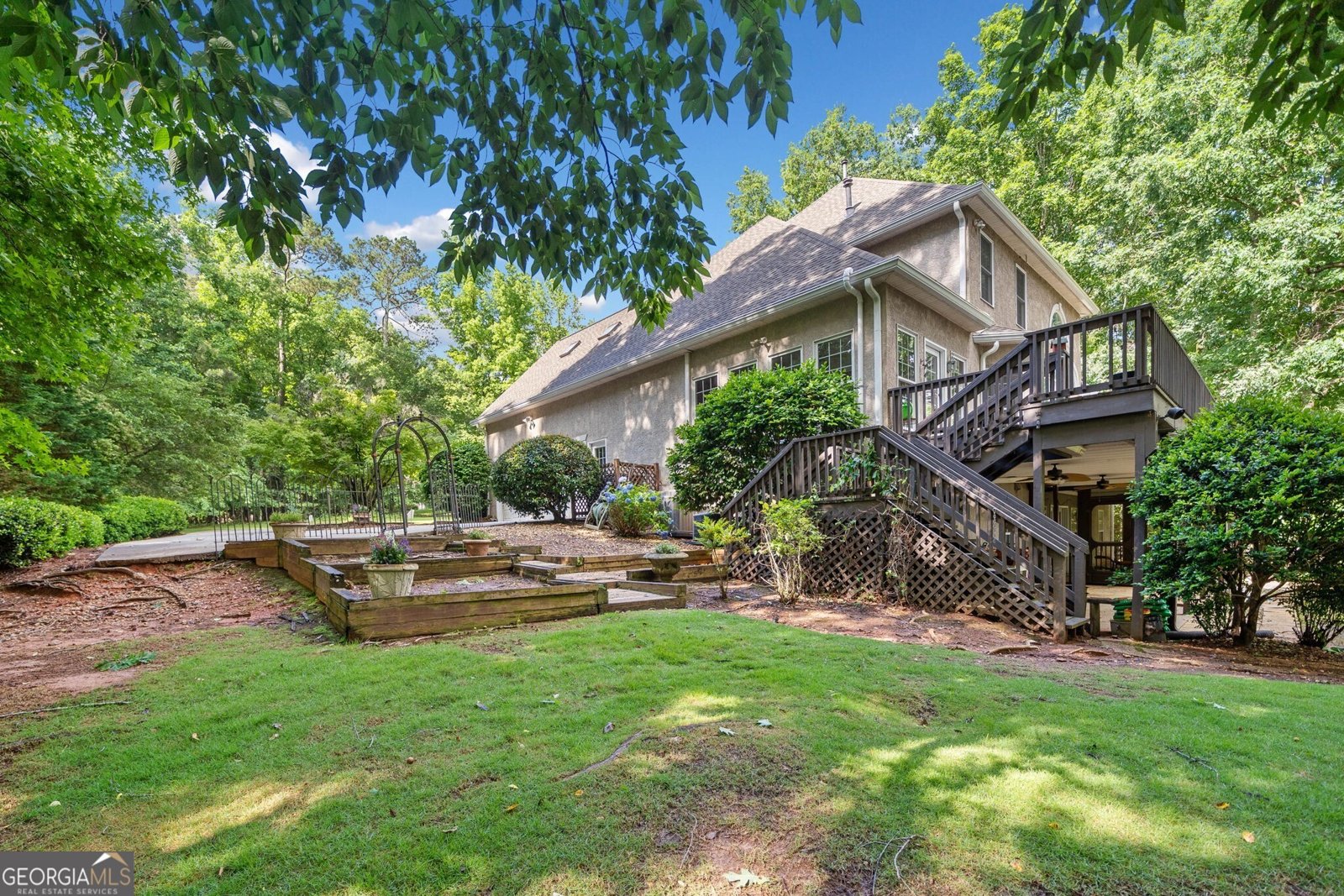 210 Lawn Market Sharpsburg - 56