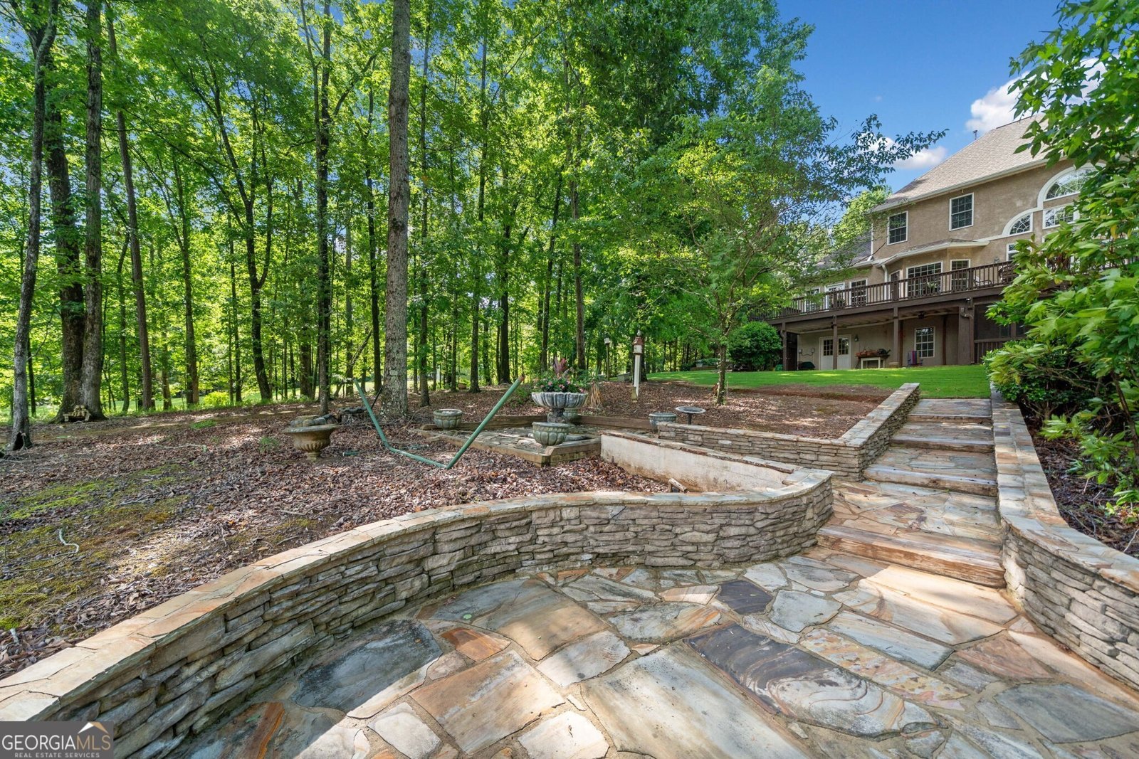 210 Lawn Market Sharpsburg - 58