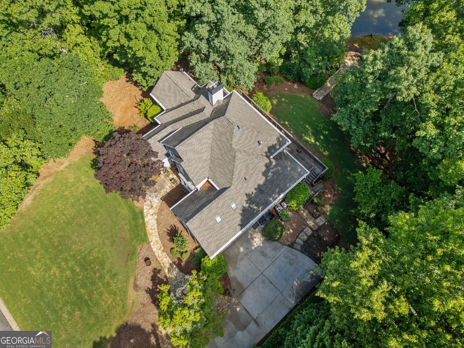 210 Lawn Market Sharpsburg - 66