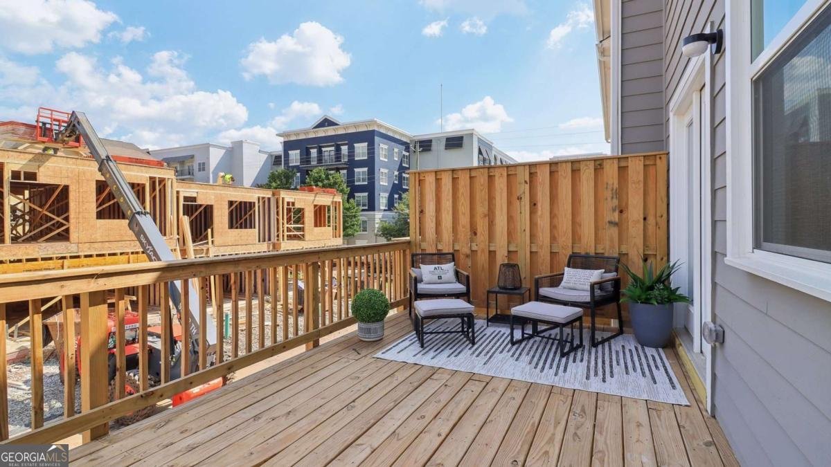204 College Circle Hapeville - 44