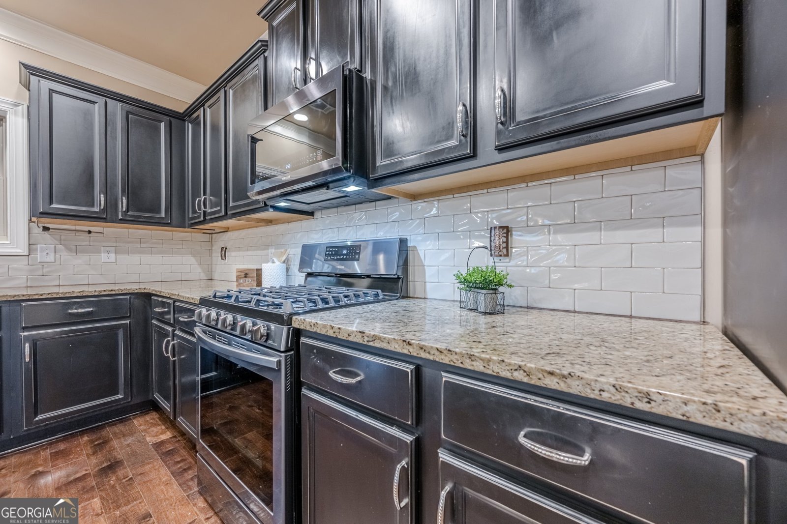 1050 Silver Thorne Drive Loganville - 33