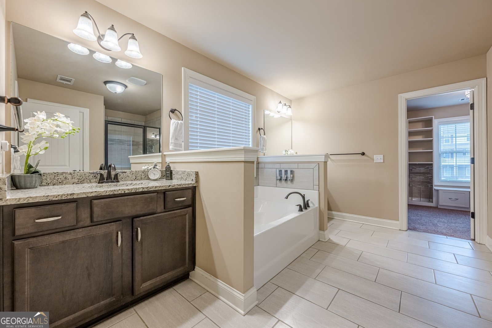 1050 Silver Thorne Drive Loganville - 44