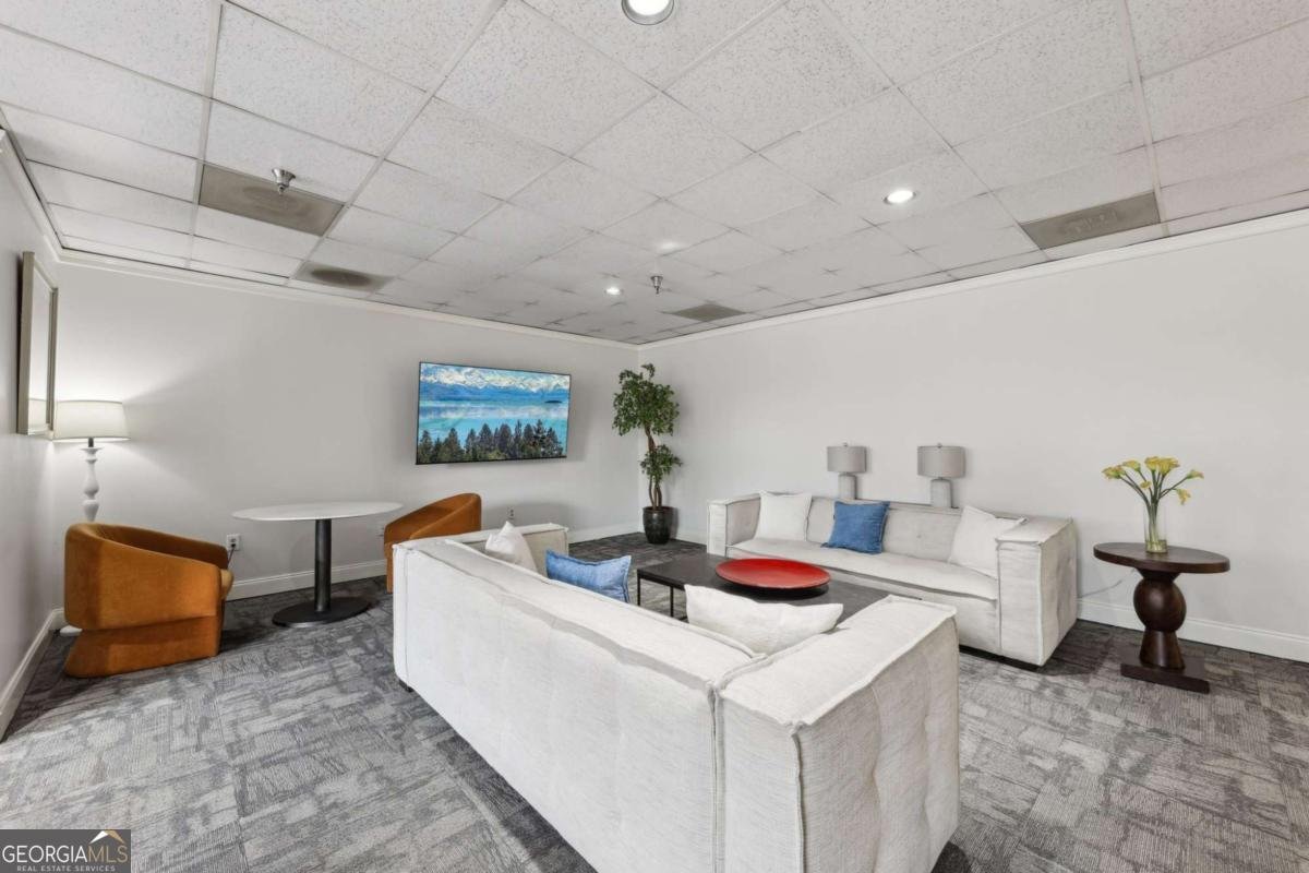 2479 Peachtree Road Atlanta - 21