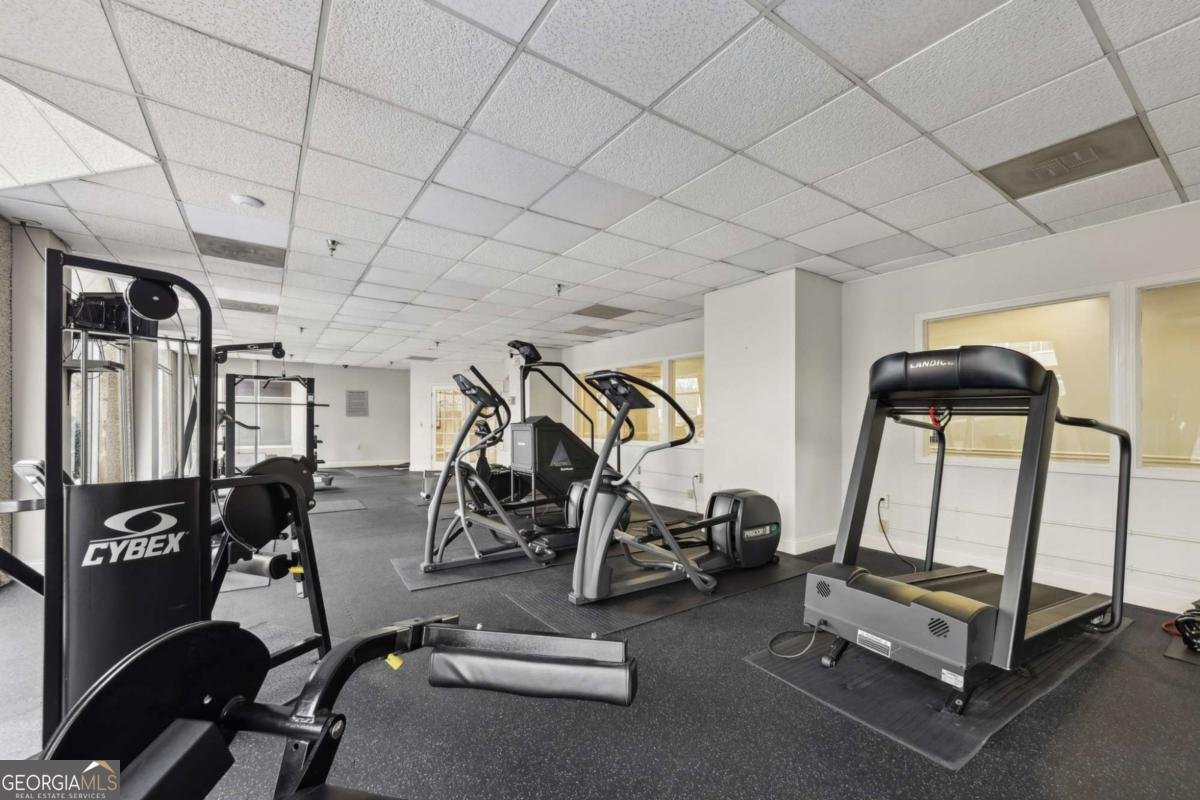 2479 Peachtree Road Atlanta - 31