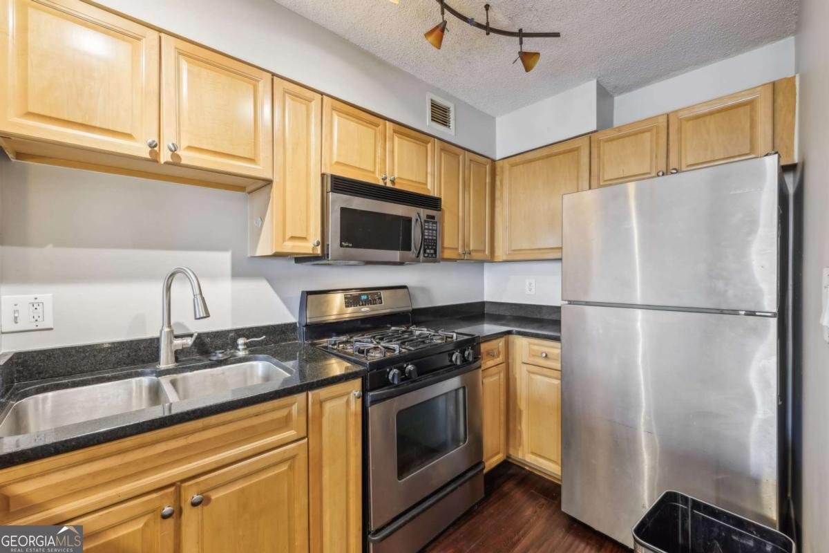 2479 Peachtree Road Atlanta - 5