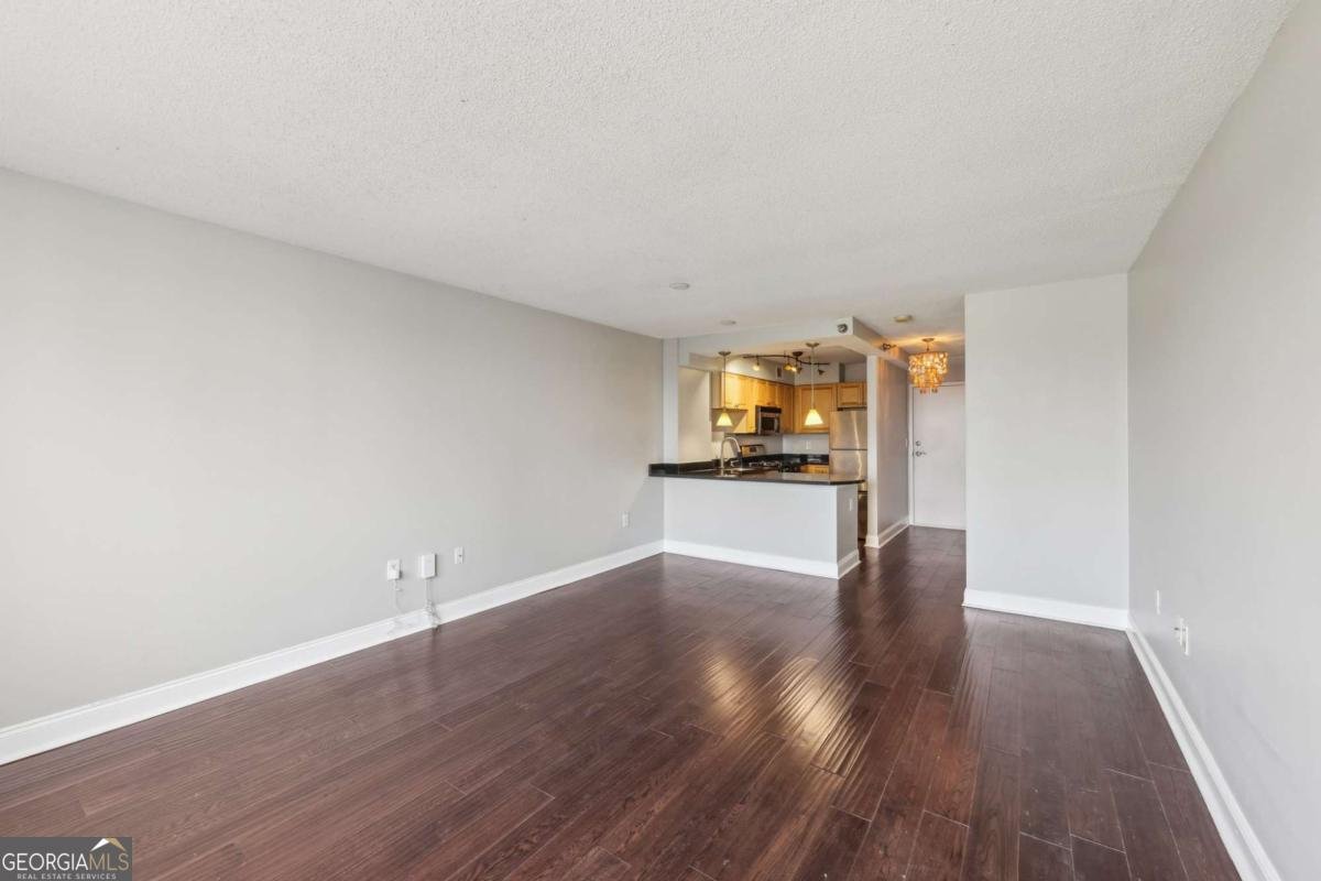 2479 Peachtree Road Atlanta - 9
