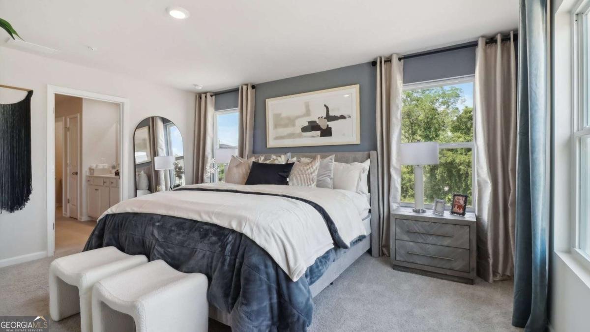 127 Silvia Lane Hapeville - 33