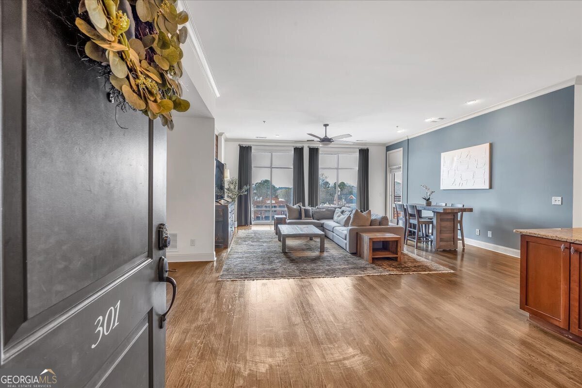 360 Chambers Street Woodstock - 2