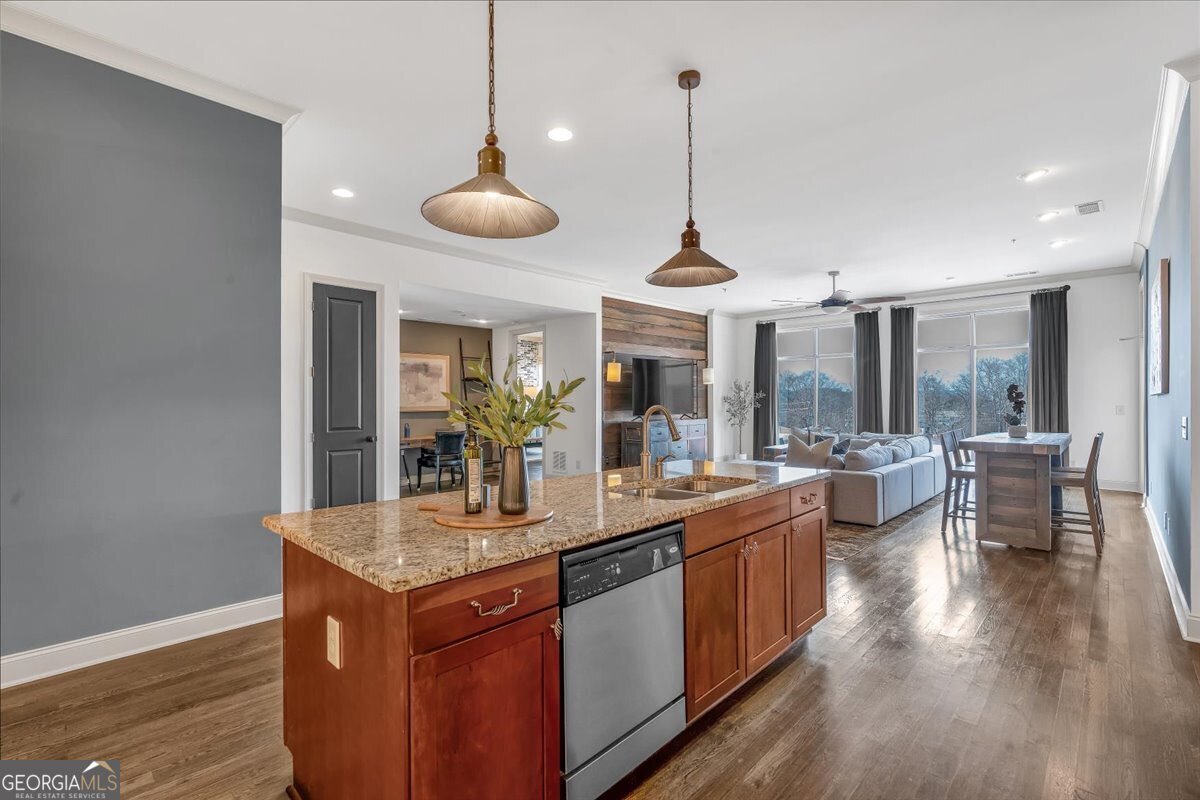 360 Chambers Street Woodstock - 3