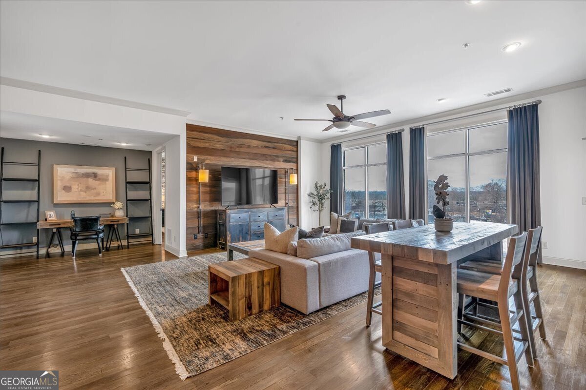 360 Chambers Street Woodstock - 8