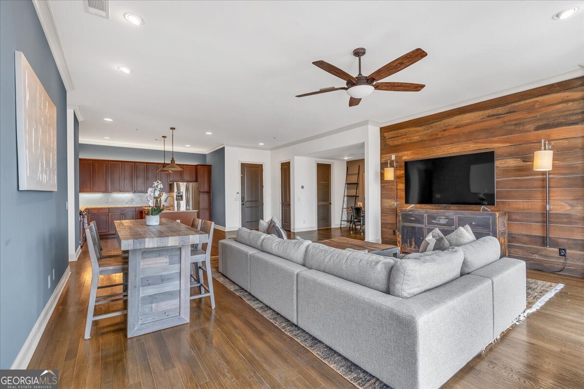 360 Chambers Street Woodstock - 9