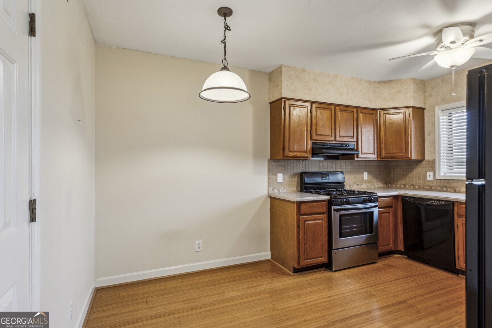 310 Comeragh Smyrna - 13