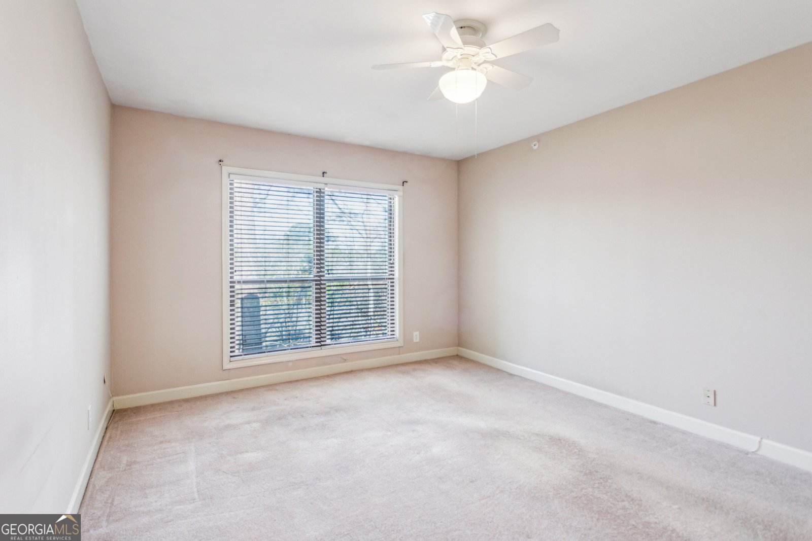 310 Comeragh Smyrna - 17